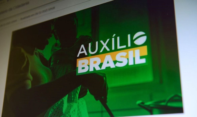 Beneficiários de NIS final 4 já podem movimentar Auxílio Brasil