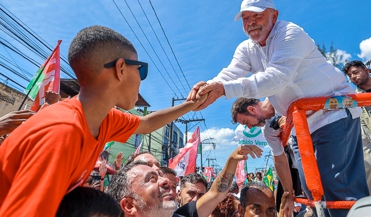 Lula diz que pretende aumentar taxação de ricos