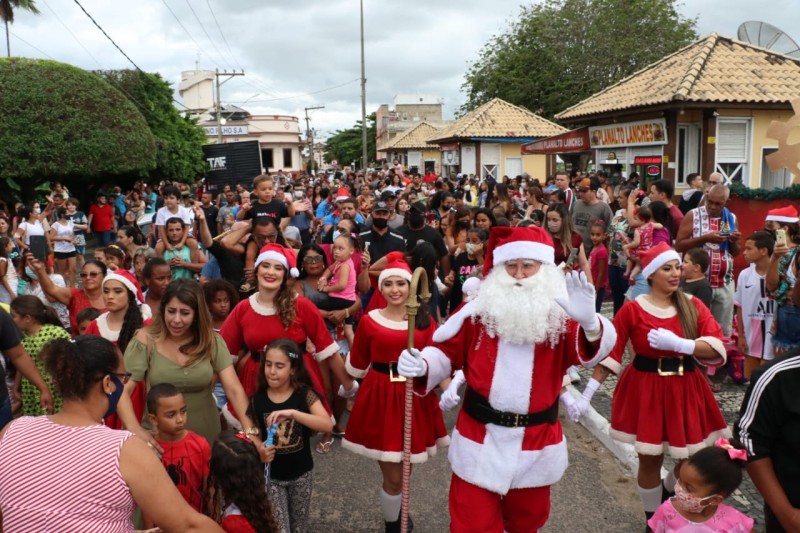 Parada de Natal neste domingo em SJB