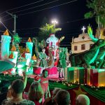 Vídeos - Parada de Natal encanta o público de SJB