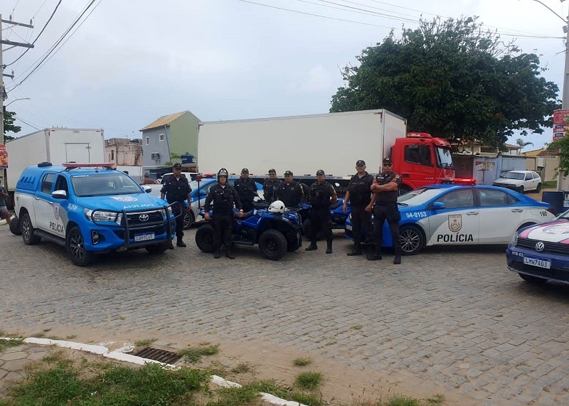 Vídeos – Barra não é aberta mesmo com a PM, GCM e Polícia Ambiental no Pontal de Atafona