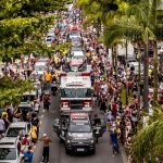 Parnaíba em Nota: Corpo do cantor sertanejo Cristiano Araújo é enterrado em  Goiânia - Veja o vídeo