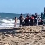Vídeo - Adolescente sofre afogamento na praia de Grussaí