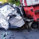 Pai, mãe e filhos morrem em grave acidente na BR 101