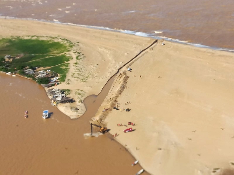 Vídeo – Barra é aberta mais uma vez na foz do rio Paraíba do Sul