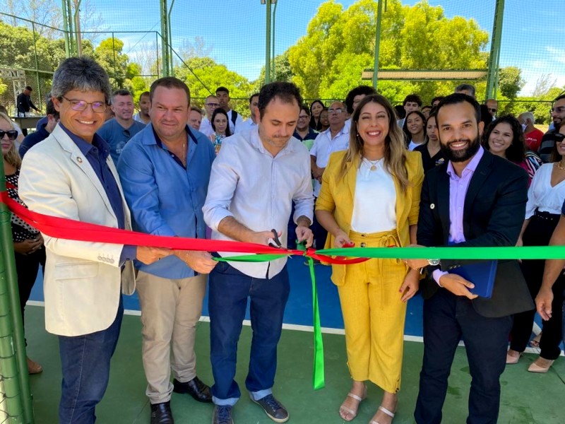 Campus do IFF de SJB inaugura quadra poliesportiva