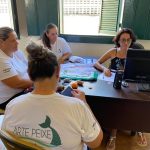 Artesãos de SJB recebem apoio para retirada da carteira nacional