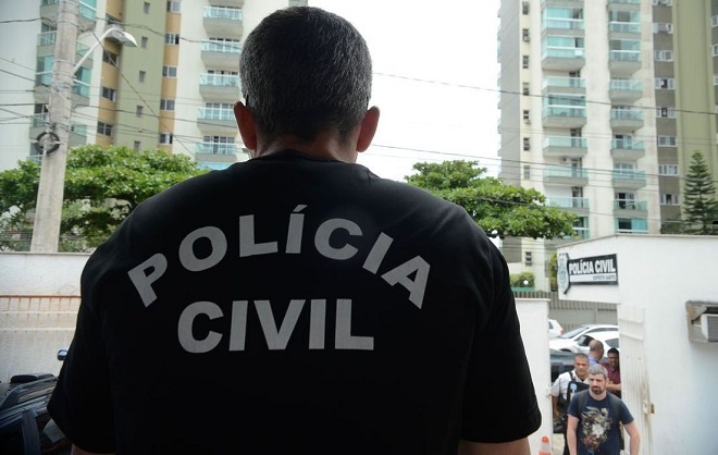 Polícia apreende adolescente que planejava ataque à escola no Rio