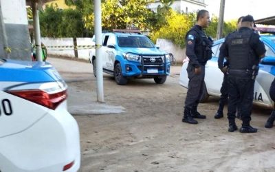Mulher é morta a tiros dentro de casa em Guaxindiba, em São Francisco de Itabapoana