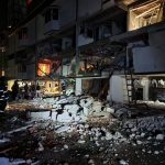 Vídeos - Explosão em condomínio residencial deixa 4 feridos em Campos do Jordão