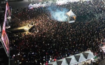 Vídeo – Multidão na ExpoBarra vibra com o show de Zé Felipe