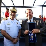 Presidente da Câmara de São João da Barra recebe a Medalha Amigo da Marinha