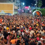 Terça de carnaval em SJB lotada e folia prossegue até domingo - veja programação