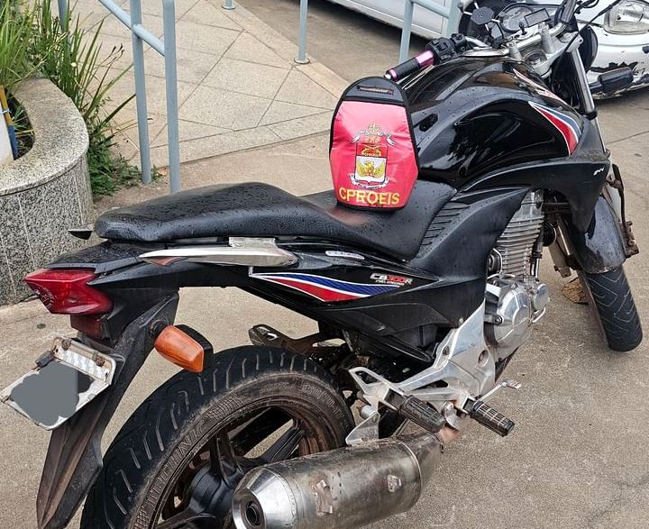 Motocicleta furtada em Campos é recuperada em São João da Barra