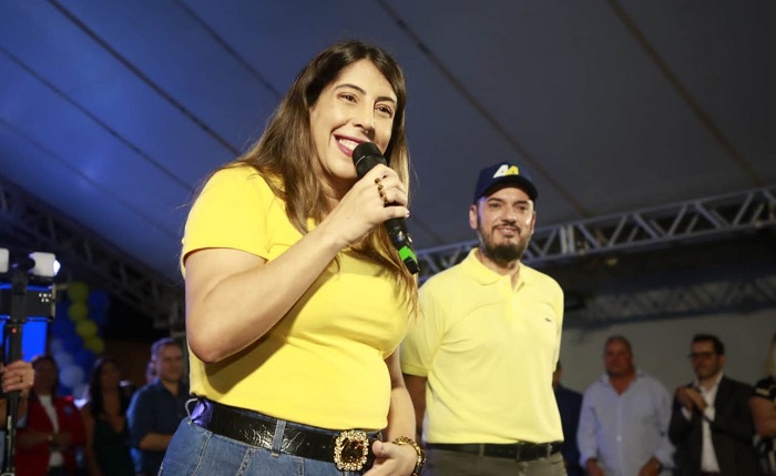 Vídeos – Com a participação de Rodrigo Bacellar, União confirma candidatura de Carla Caputi à reeleição em SJB