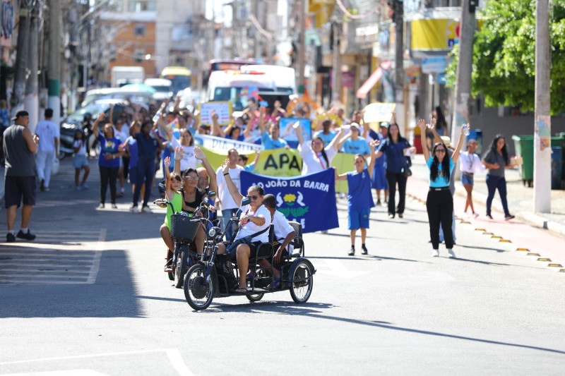 Vídeo – Dia Mundial de Conscientização do Autismo é lembrado com caminhada em SJB