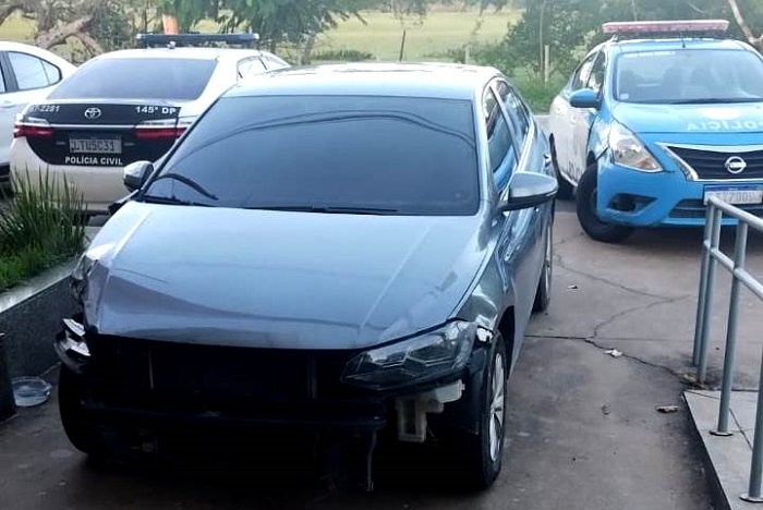 Homem é preso com carro roubado em São João da Barra