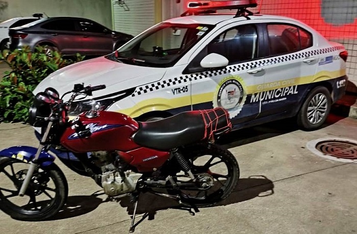 Mais uma motocicleta é apreendida em São João da Barra