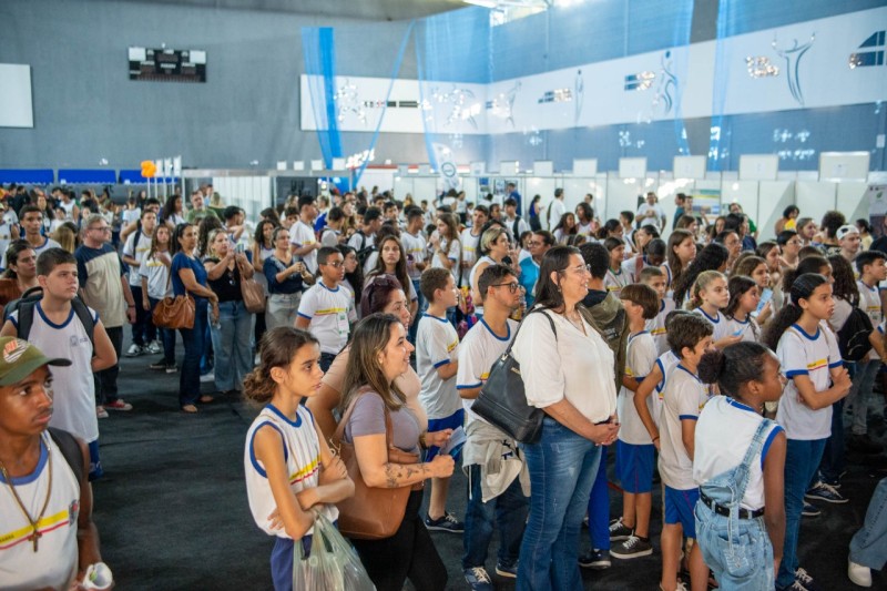 XVII Feira Municipal de Meio Ambiente de SJB reúne mais de 2 mil alunos