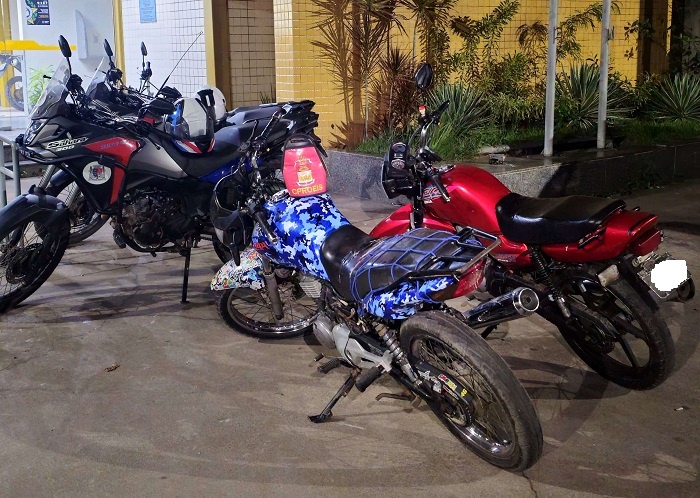 Direção perigosa: motociclistas são detidos em São João da Barra