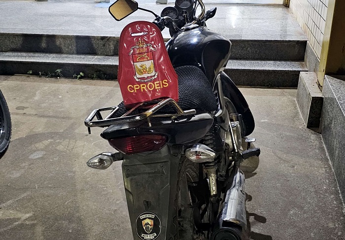 Motopatrulha apreende motocicleta com sinais identificadores adulterados em São João da Barra