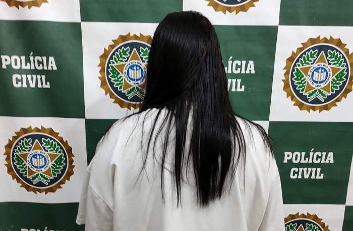 Mulher acusada de roubo é presa durante operação da Polícia Civil em SJB