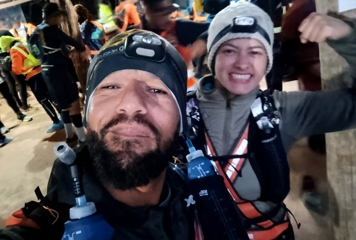 Sanjoanenses enfrentam frio intenso e completam 100 km em ultramaratona de montanha em MG