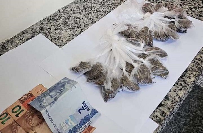 Homem é detido com droga em abordagem policial em São João da Barra