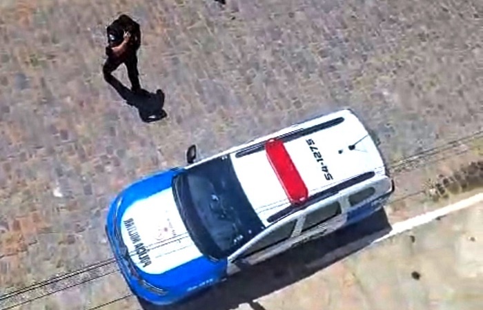 Vídeo – Troca de tiros termina com homem baleado em São João da Barra