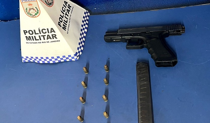 Vídeo – Polícia Militar apreende pistola Glock com kit rajada em residência abandonada em SFI