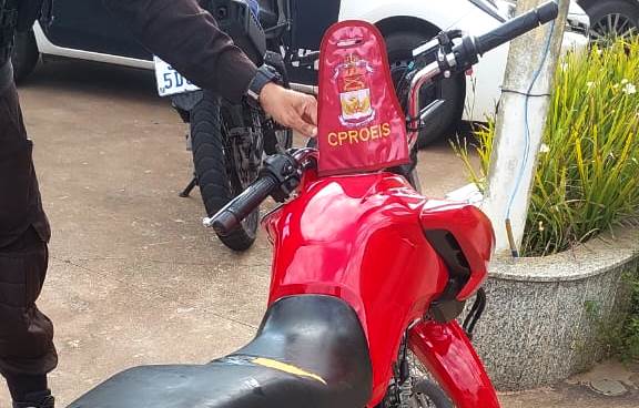 Perseguição policial termina com motocicleta apreendida em São João da Barra