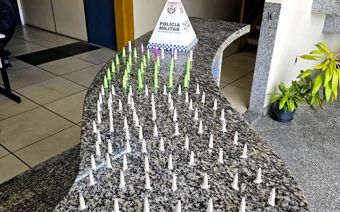 PM apreende mais de 100 pinos de cocaína em São João da Barra