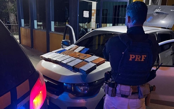 Homem é preso transportando mais de 20 quilos de cocaína em Campos dos Goytacazes