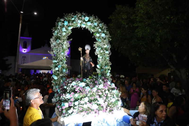 Dia do padroeiro de Grussaí com várias atrações nesta quinta