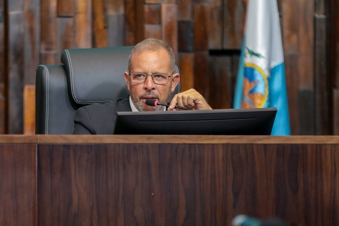 Presidente da Alerj propõe homenagem à bióloga Tatiana Sampaio que desenvolveu substância promissora para lesão medular
