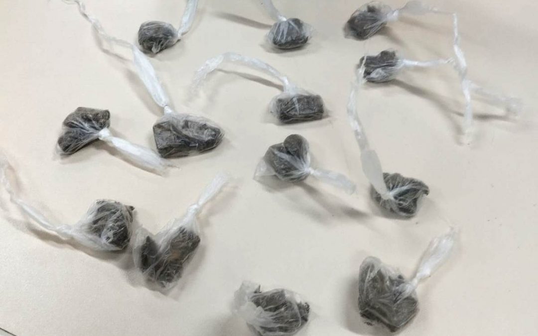 Polícia encontra sacola com maconha durante patrulhamento em Atafona, em São João da Barra