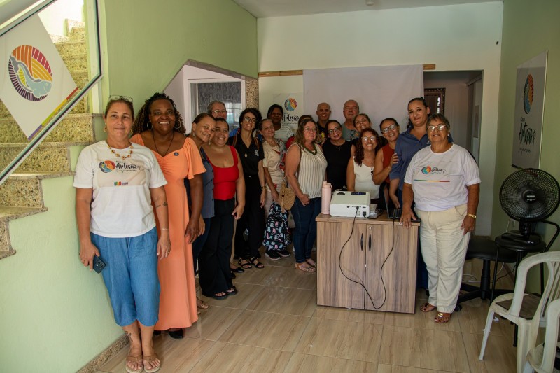 Dia do Artesão é marcado por palestra sobre comercialização digital em SJB