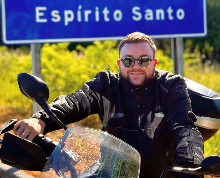 Cinegrafista da Prefeitura de SJB morre em acidente de moto no Espírito Santo