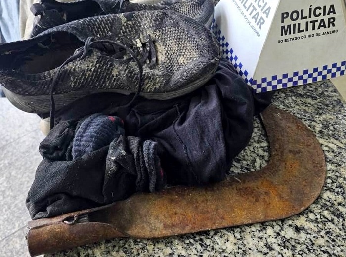 Acusado de roubo é preso por suspeita de tentativa de estupro após invadir casa de mulher com foice e encapuzado em SJB