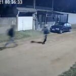 Vídeo - Bandidos armados fazem família refém e fogem levando joias, celulares e cerca de R$ 15 mil em SJB WhatsApp Image 2026-04-21 at 16.08.46