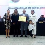 Legislativo concede Títulos de Cidadania e homenageia Cuíca com a Medalha Barão de Barcelos 0N5A9613