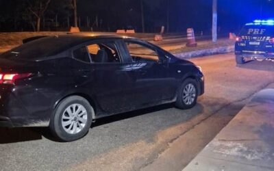 Vídeo – Perseguição da PRF termina com carro furtado em São Paulo recuperado na BR-101, em Campos