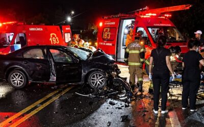 Colisão entre dois carros deixa um morto e três feridos na BR-356, em Campos