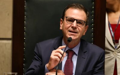 Paes recorre ao STF para barrar anulação dos votos de Garotinho